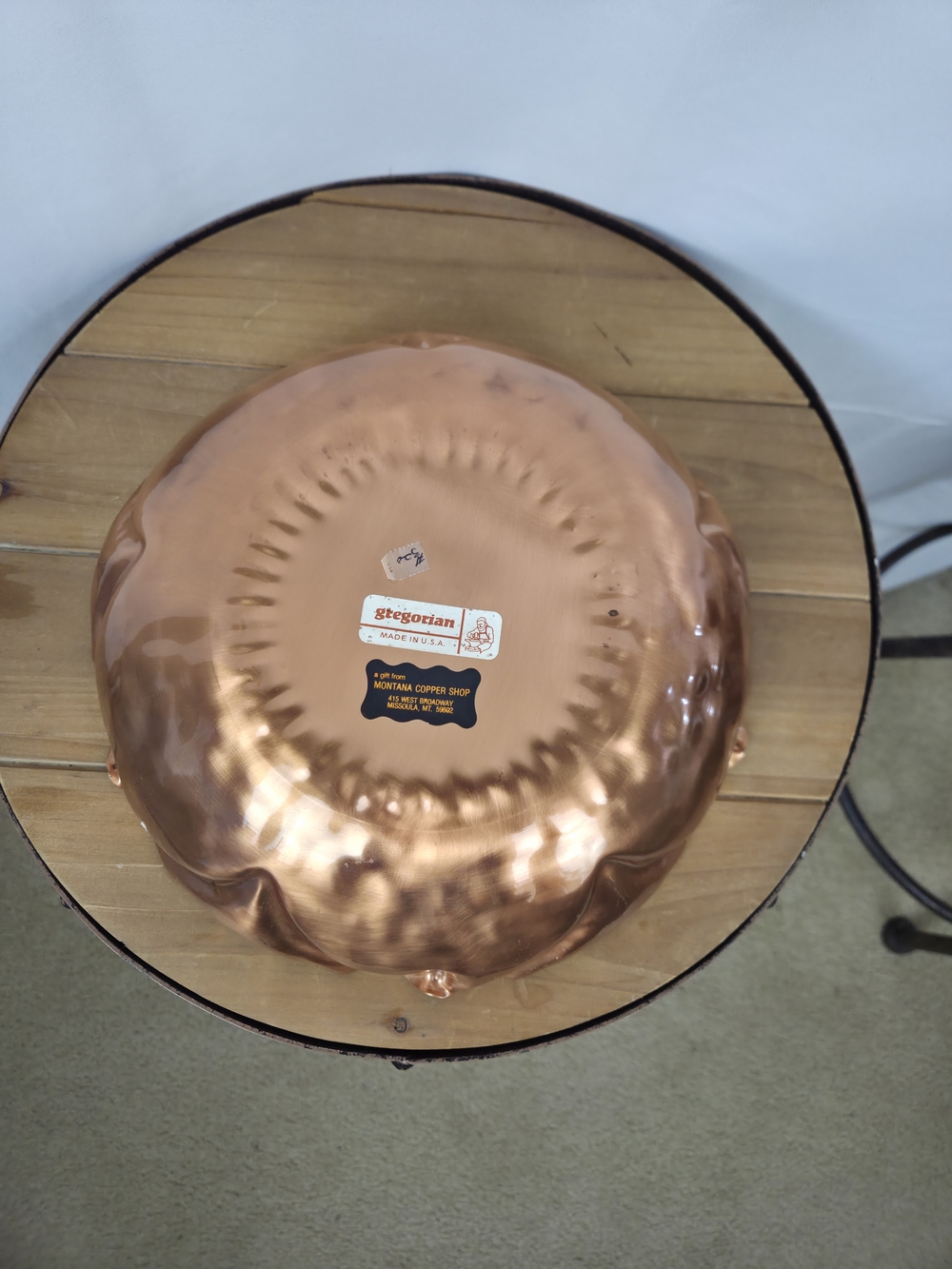 Gregorian..Hammered Copper Decorative Bowl - Warm Copper Tone - Picture 5 of 7